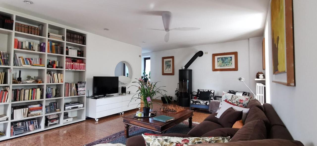 산탐브로지오 디 발폴리첼라 A Casa Di Tom B&B 외부 사진